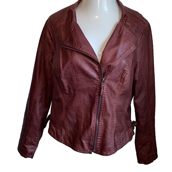 Maurice’s jacket  - Picture 2 of 9